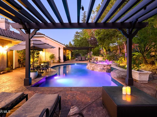 936 Vivian Cir, Thousand Oaks, CA 91320
