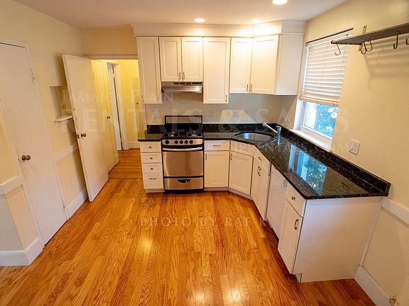 2nd image of 2 Dunning Way APT 110