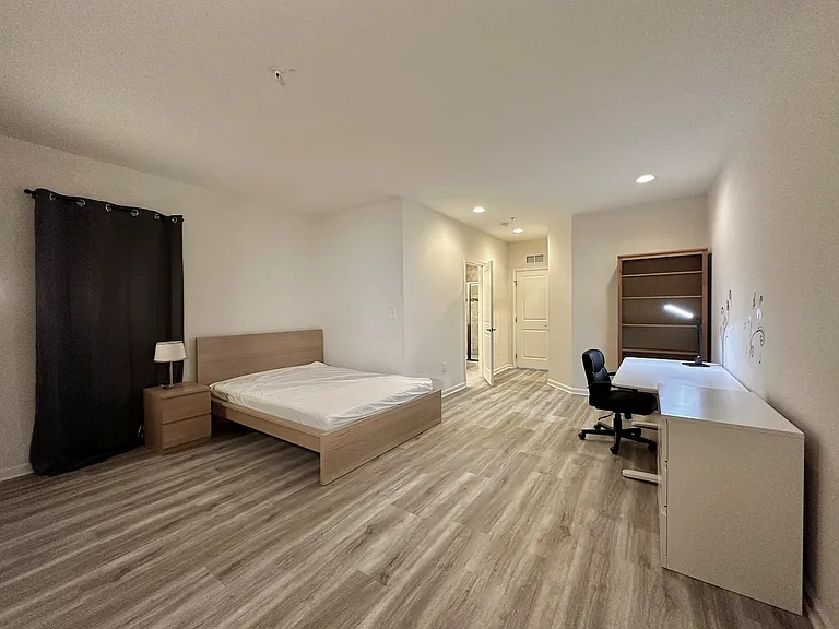 owner bed
