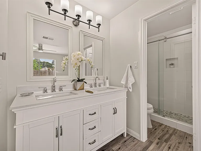 22314 N Fork Dr — Photo 21