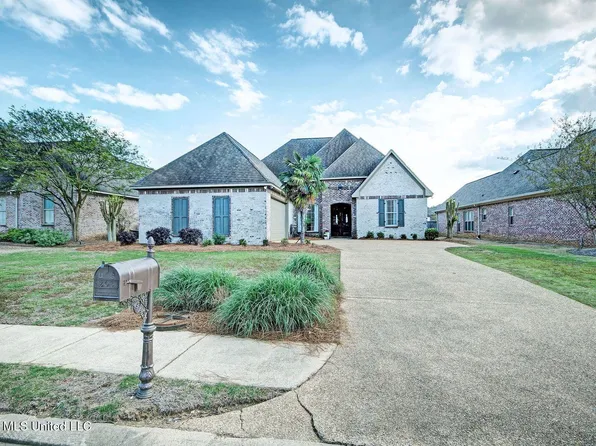 203 Oakville Cir, Brandon, MS 39047