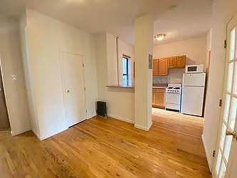 Rented by Best Apartments North Inc