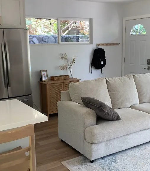 37 Kahele St #C — Photo 2