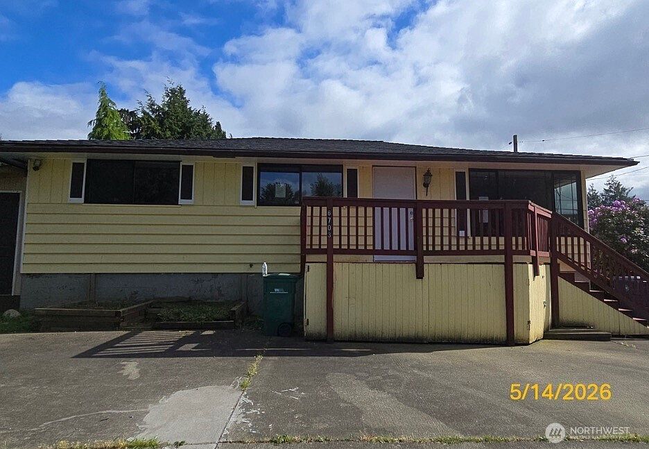 6703 S 120th Street, Seattle, WA 98178 | MLS #2528974 | Zillow