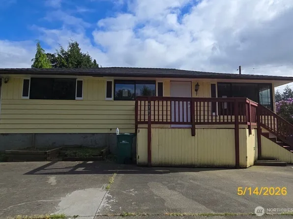 6703 S 120th Street, Seattle, WA 98178
