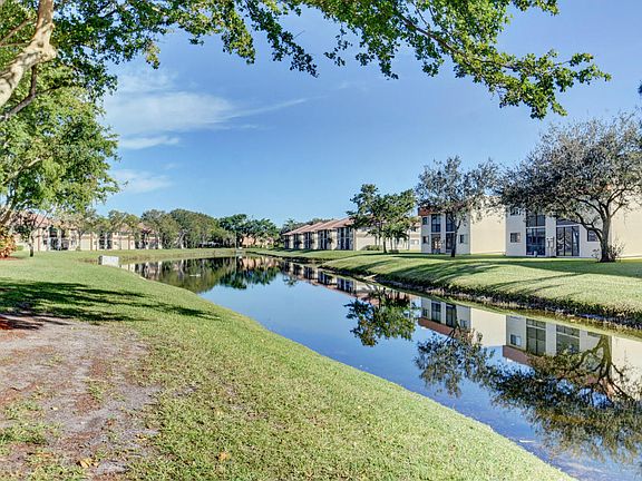 4th image of 15216 Lakes Of Delray Blvd APT D160