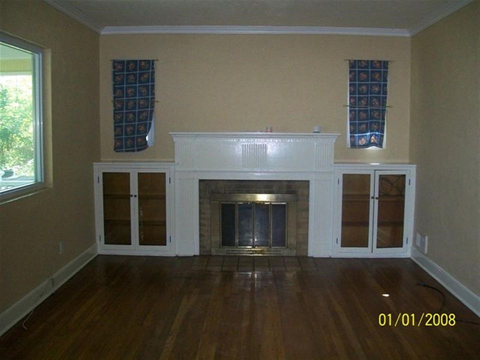 1st image of 2428 Buena Vista Dr
