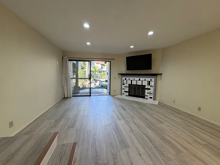 230 Kauai Ln — Photo 11