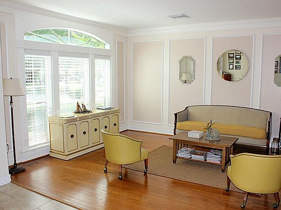 4th image of 2020 Morning Lake Dr