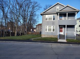 98 Beaver St #1, Worcester, MA 01603