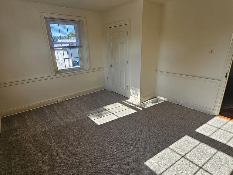 78 Main St — Photo 21