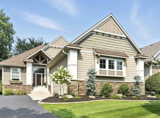 6628 Picha Pl, Eden Prairie, MN 55346