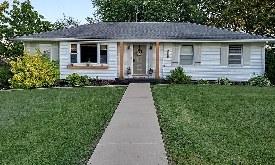 1st image of 2504 Beverly Ln