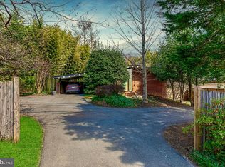 5807 Massachusetts Ave, Bethesda, MD 20816