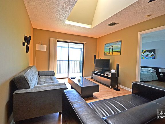 5th image of 5327 Treetops Dr