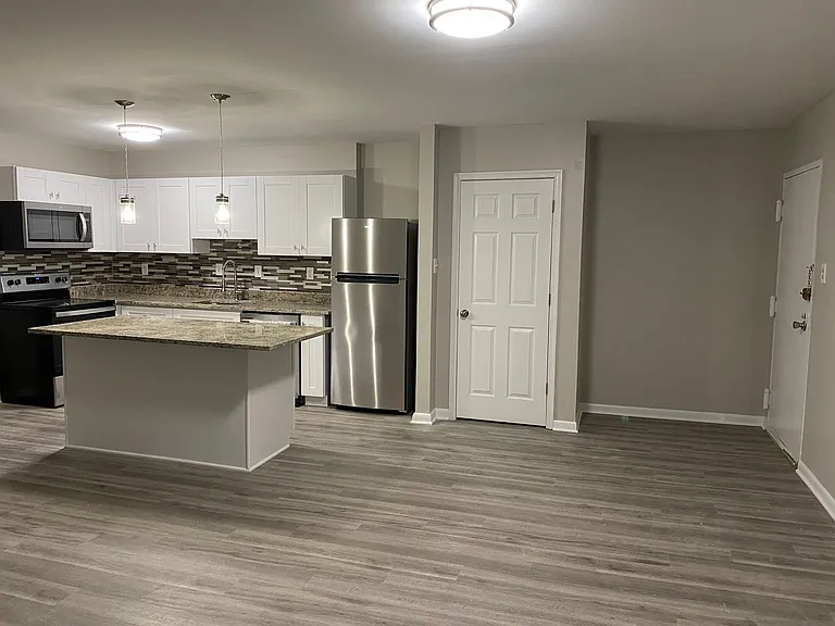 6220 Edsall Rd #401 — Photo 5