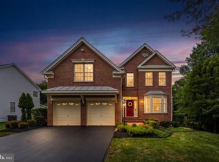 5777 Waterloo Bridge Cir, Haymarket, VA 20169