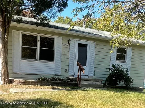 5922 Pheasant Ave, Lansing, MI 48911