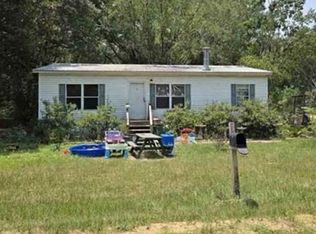 138 Charles Ave, Interlachen, FL 32148
