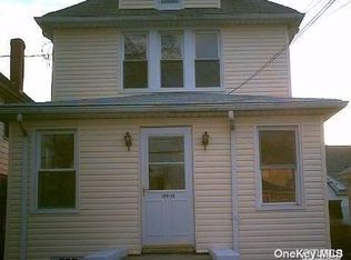 10912 209th St, Queens Village, NY 11429