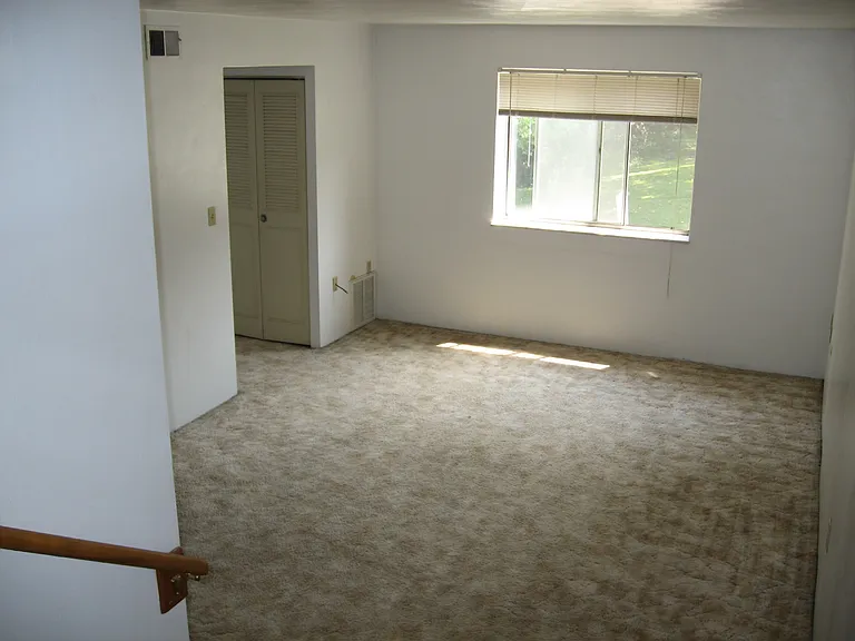900 Park Ave #34 — Photo 7