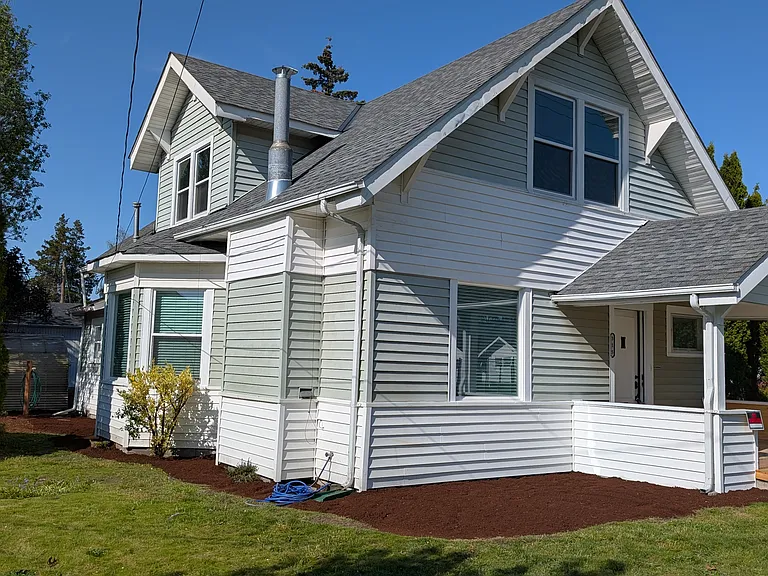 315 4th Ave SE — Photo 27