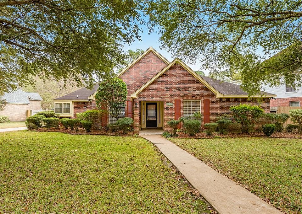 1st image of 12418 Lusterleaf Dr
