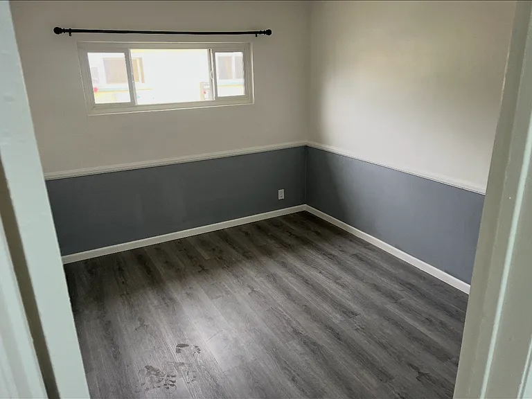 534 Stepney St #5 — Photo 13