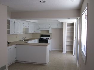1907 W 25th St APT 1, Lawrence, KS 66046