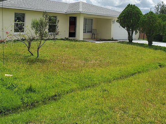 3rd image of 735 Toulon Dr