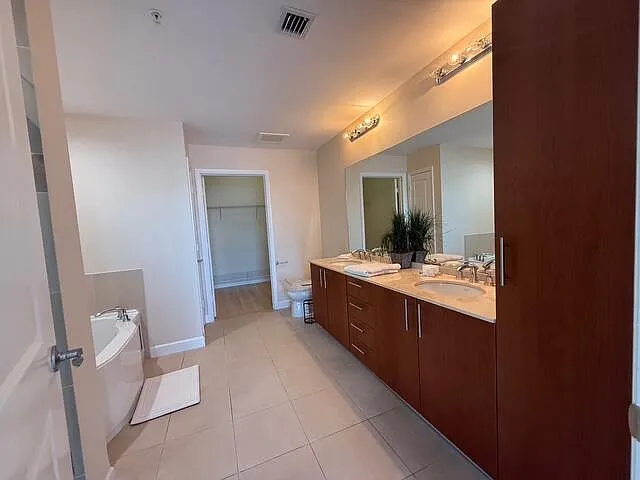 1945 S Ocean Dr #509 — Photo 12
