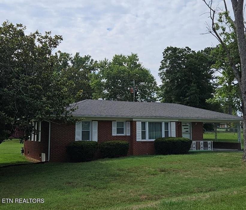 1st image of 132 S Turner Dr
