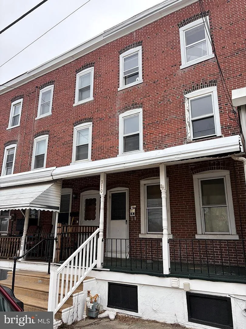310 Grove St photo 1