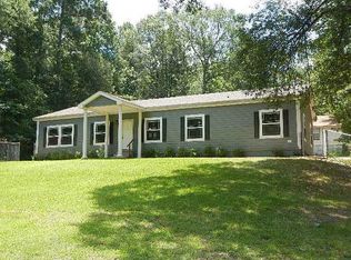 8551 E Cove Dr, Mooringsport, LA 71060