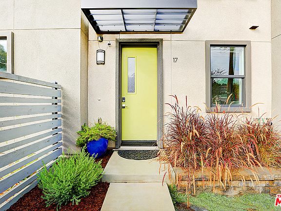2nd image of 3901 Eagle Rock Blvd Unit 17