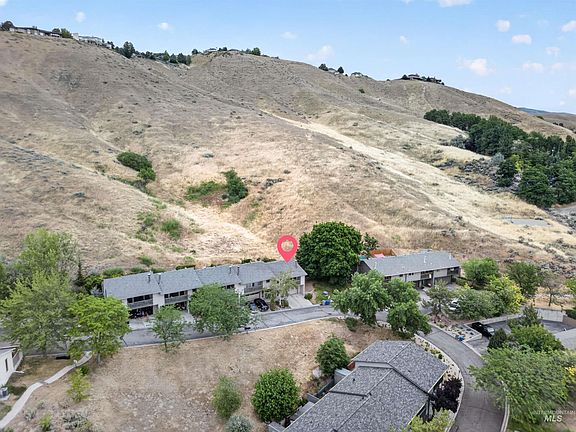 4th image of 4790 N Bitterbrush Dr