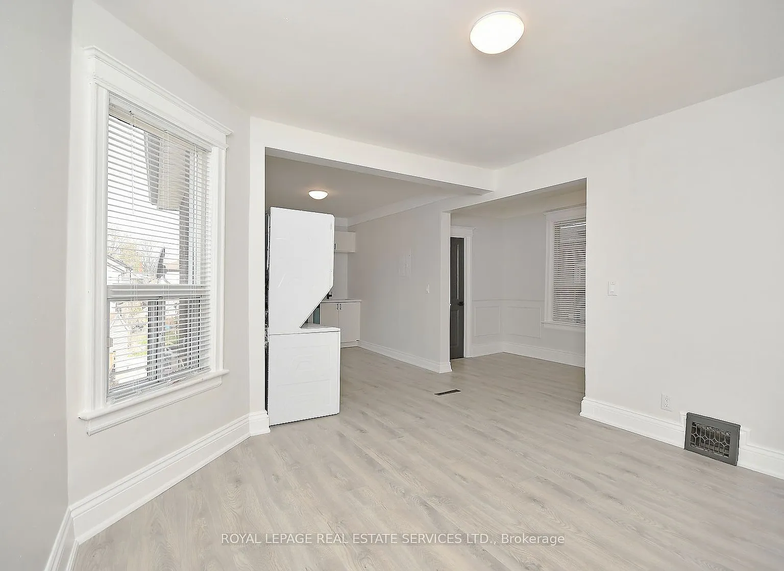 3 bed, $2,100 — Photo 4