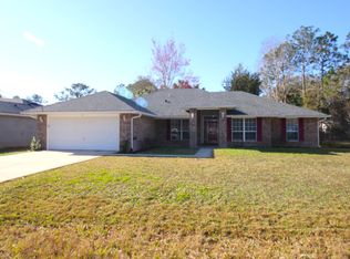12 Round Table Ln, Palm Coast, FL 32164