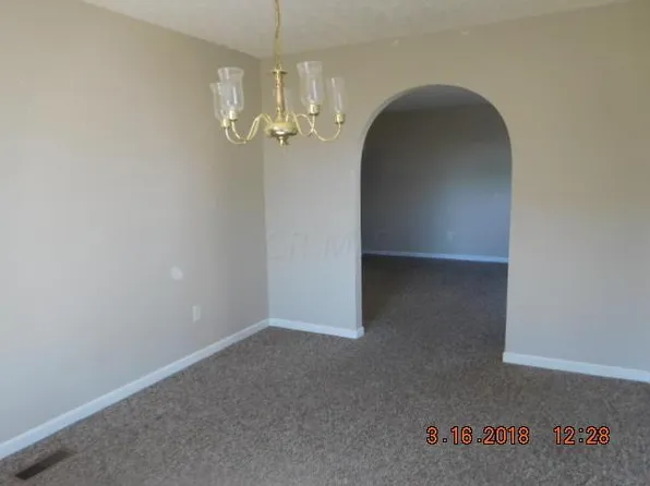 42 Rivers Ct, Ashville, OH 43103