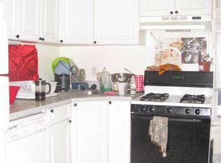 32 S Huntington Ave #3, Boston, MA 02130