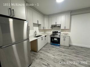 1851 McKenzie Rd #1, Abbotsford, BC V2S3Z2