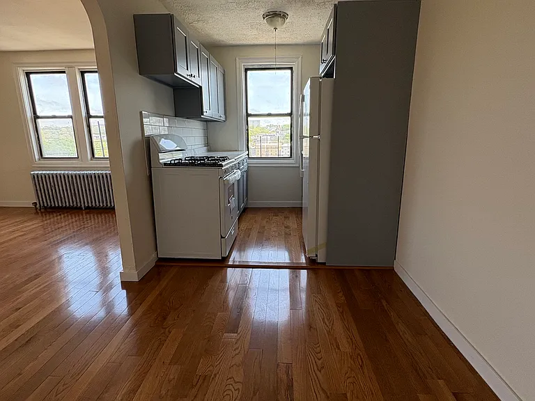 30 Locust Hill Ave #7D — Photo 8