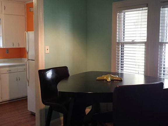 4th image of 706 N Johnson St