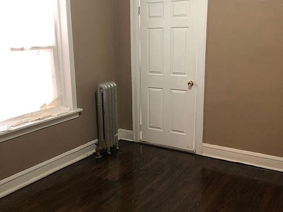 2nd image of 7948 S Ellis Ave #1S
