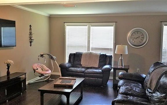 5th image of 133 Montreat Ct