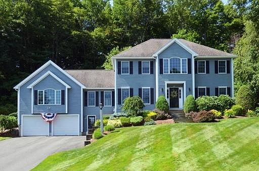 1st image of 10 Drummond Ct