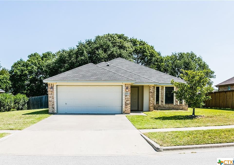 1st image of 4900 Sapphire Dr