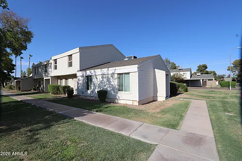 6624 S Palm Dr Photo 1