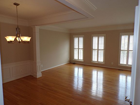 5th image of 6227 Split Creek Ln
