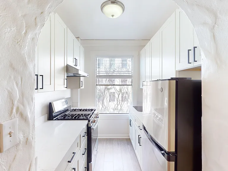 601 O'Farrell Street — Photo 5